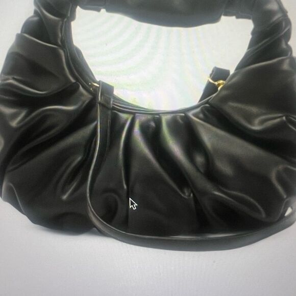 Elegant Black Women's Bag - Picture 4 of 4